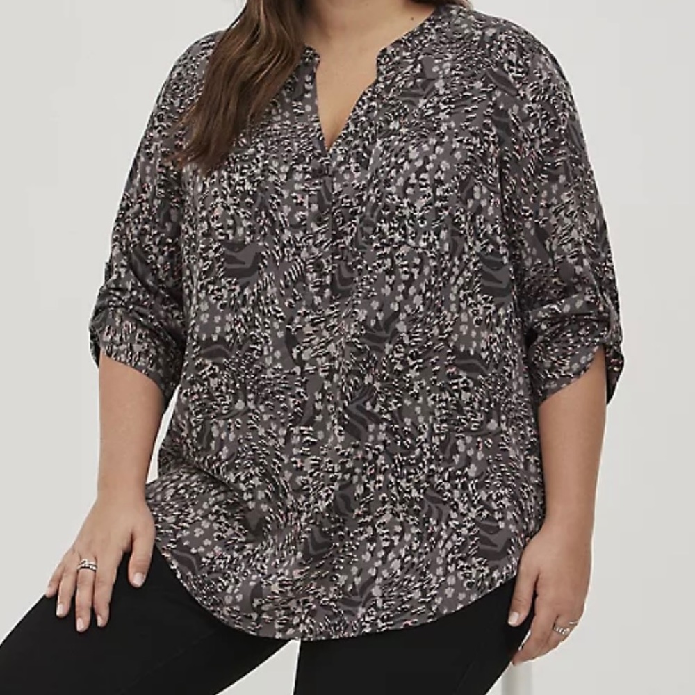 NWT Torrid Harper Pullover Top - Picture 2 of 8